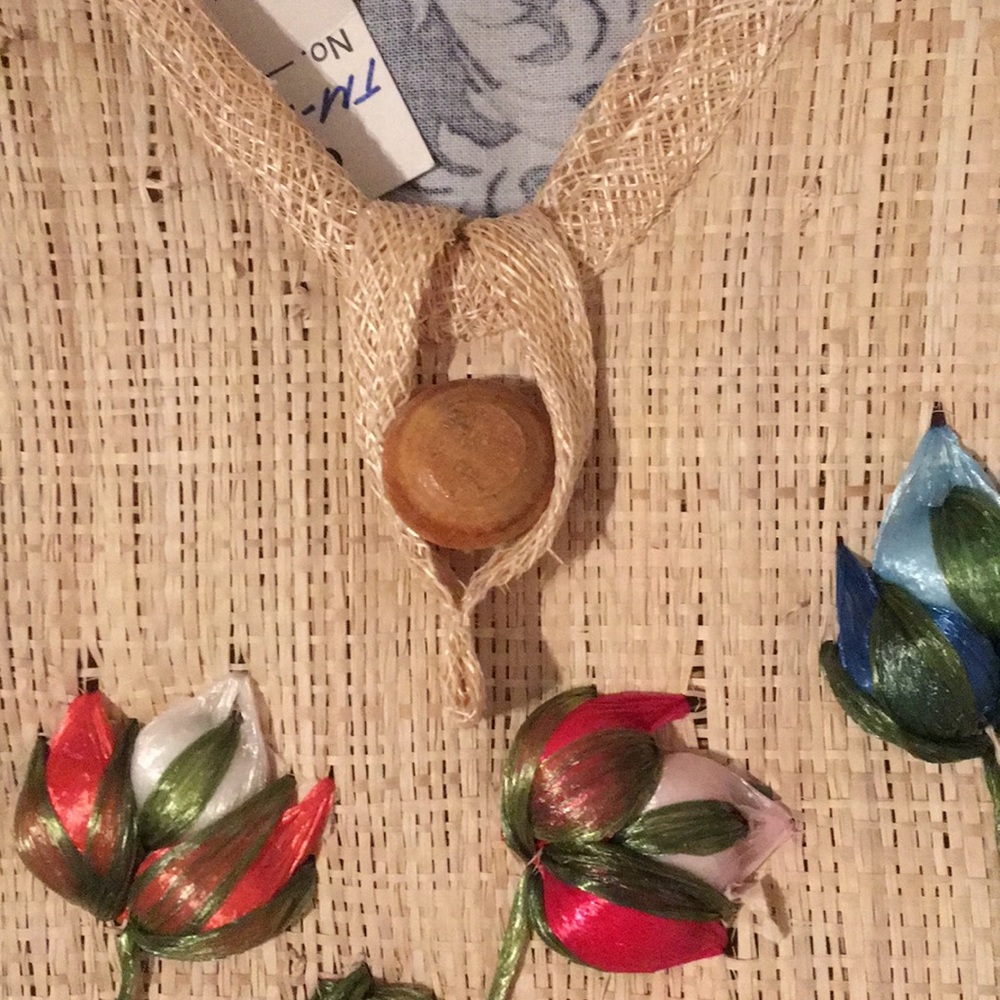 Floral Straw Raffia Handbag - Picture 4 of 5